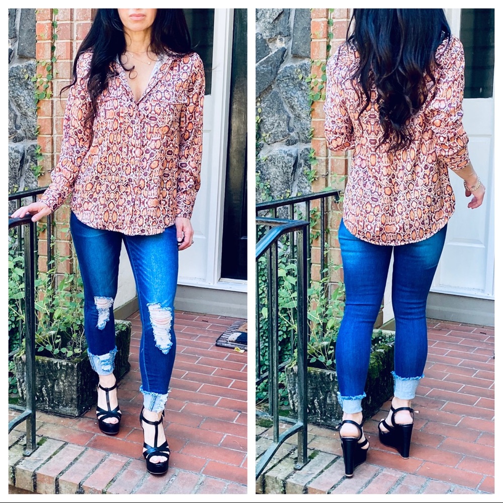 Snakeskin print button down blouse - Picture 5 of 8